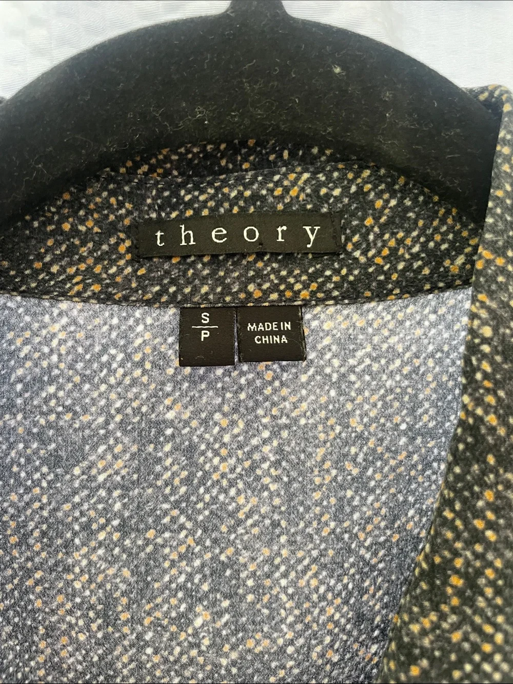 Theory Navy Blue Fleck Button-Down Shirt 100% Silk